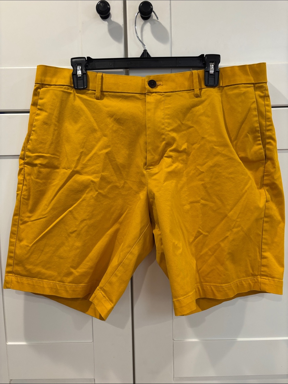 Banana Republic Men's Mustard Yellow Flat Front Chino Shorts